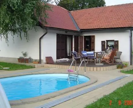 Ranch Velka Semesterbostad Spodnja Velka